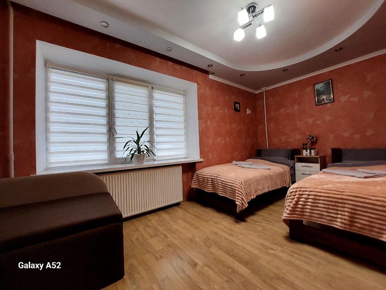 Подобова Оренда Двокімнатної Квартири Старичі Bagian luar foto